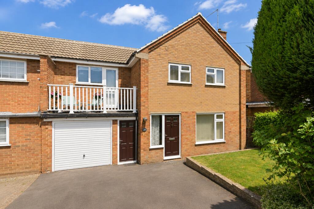 Main image of property: Garrard Way, Wheathampstead, St. Albans, Hertfordshire, AL4