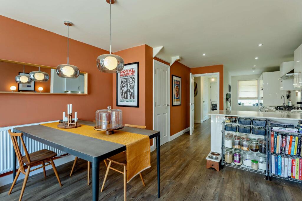 Deacon Drive, Trumpington, Cambridge, Cambridgeshire - View 2