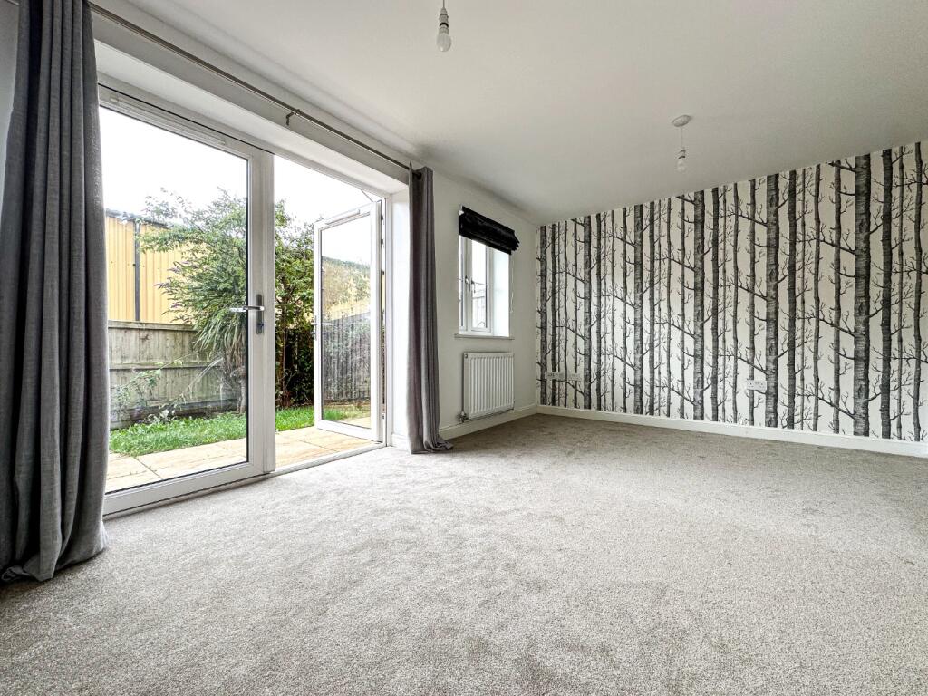 House in Wellington, Tonedale - More