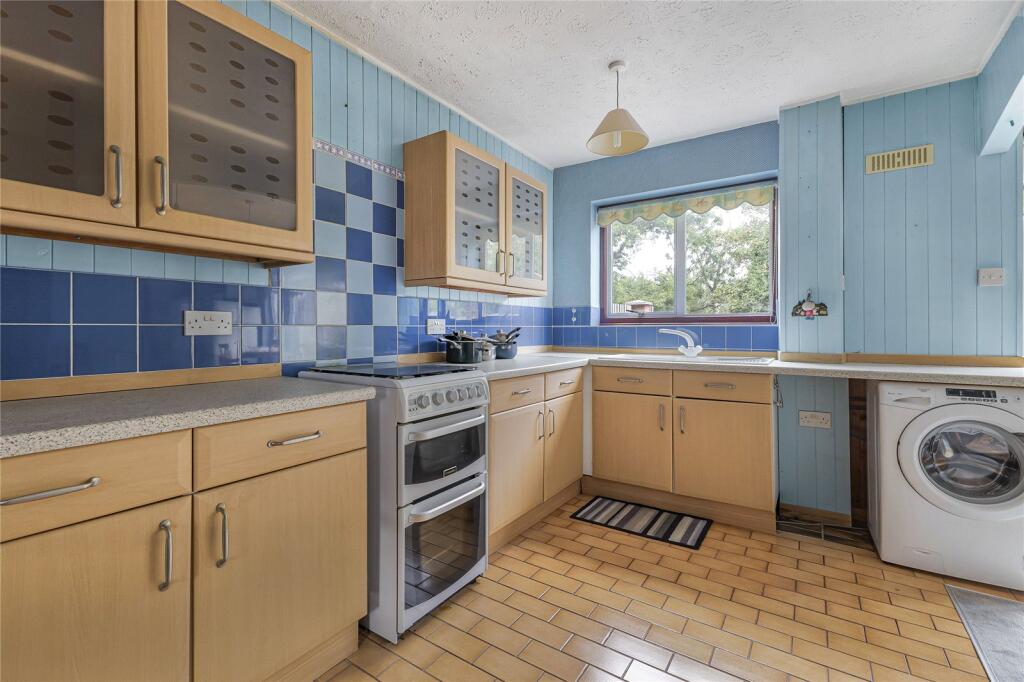 House in Strood, Medway - View 3