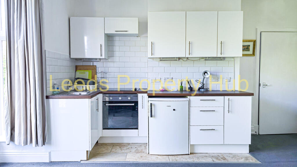 Oakwood Avenue, Roundhay, Leeds