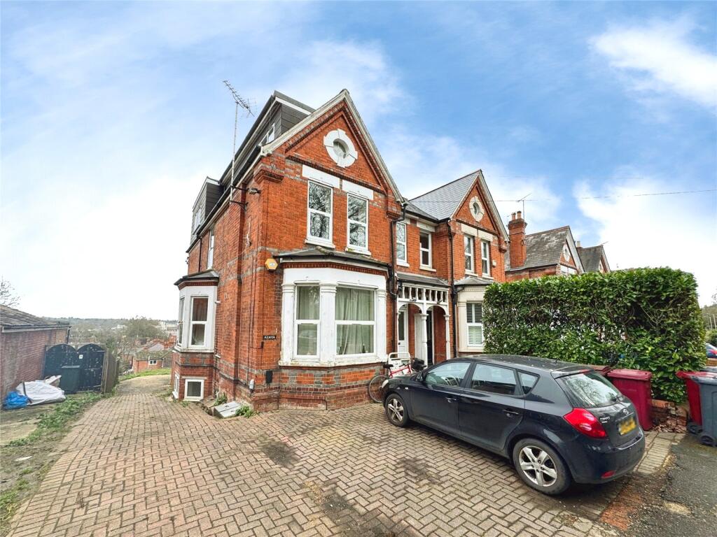 Main image of property: Tilehurst Road, Reading, Berkshire, RG30