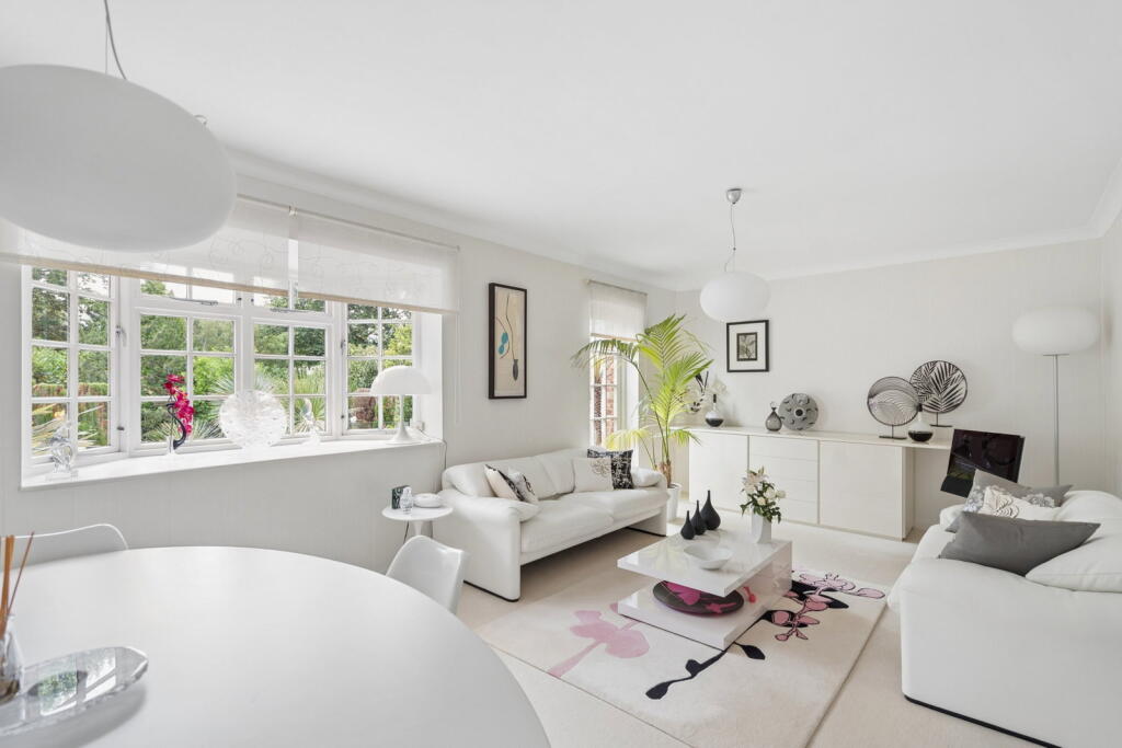 House in Harrow - View 4
