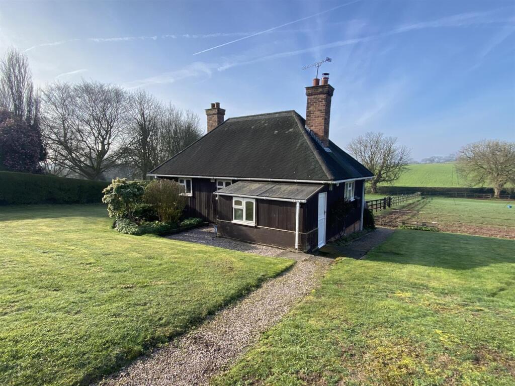 Main image of property: The Cottage, Duckington, Malpas SY14 8LH