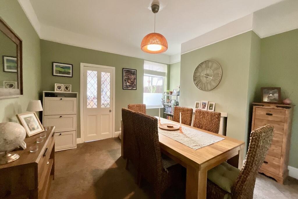 House in Sheffield, Kiveton Park - View 4