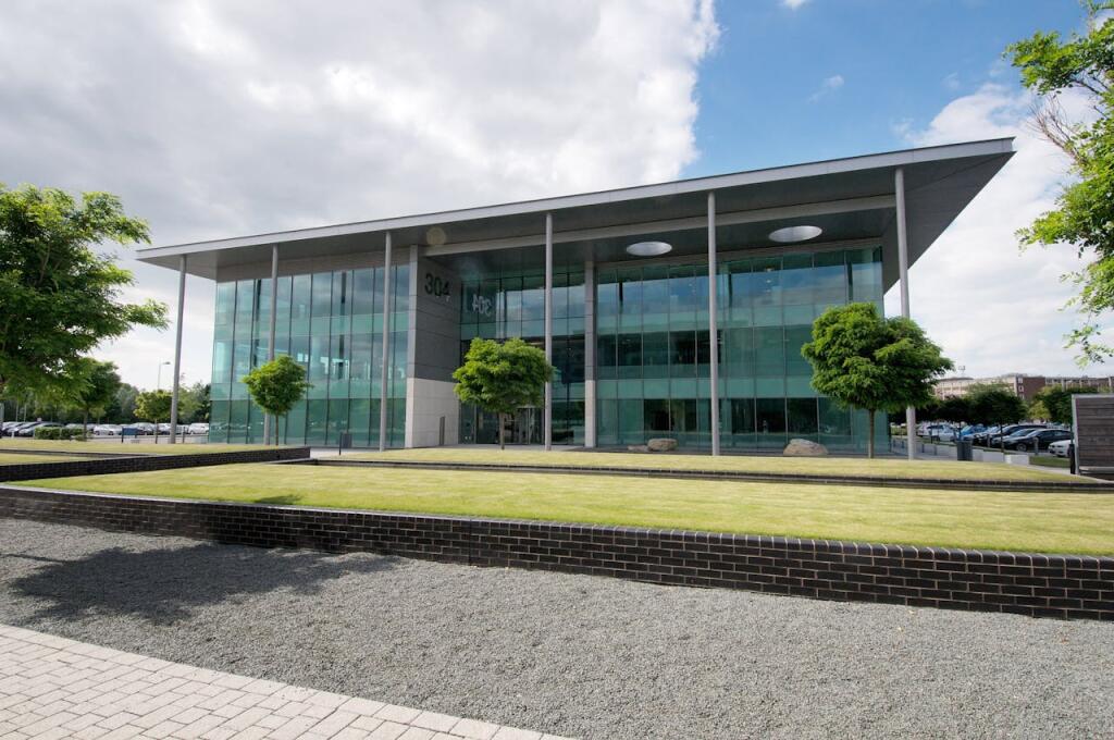 Main image of property: 304 Bridgewater Place, Warrington, Birchwood, Birchwood Park, WA3 6XG