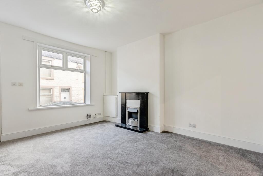 House in Blackburn - View 5