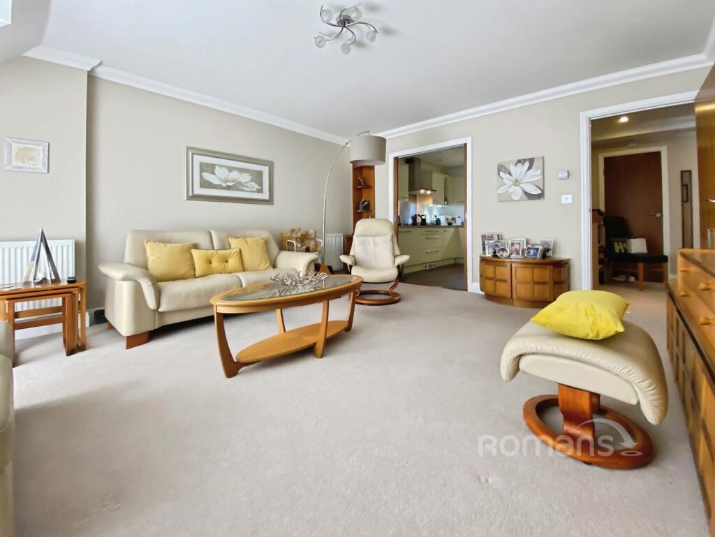Woolf Drive, Wokingham, Berkshire - View 2