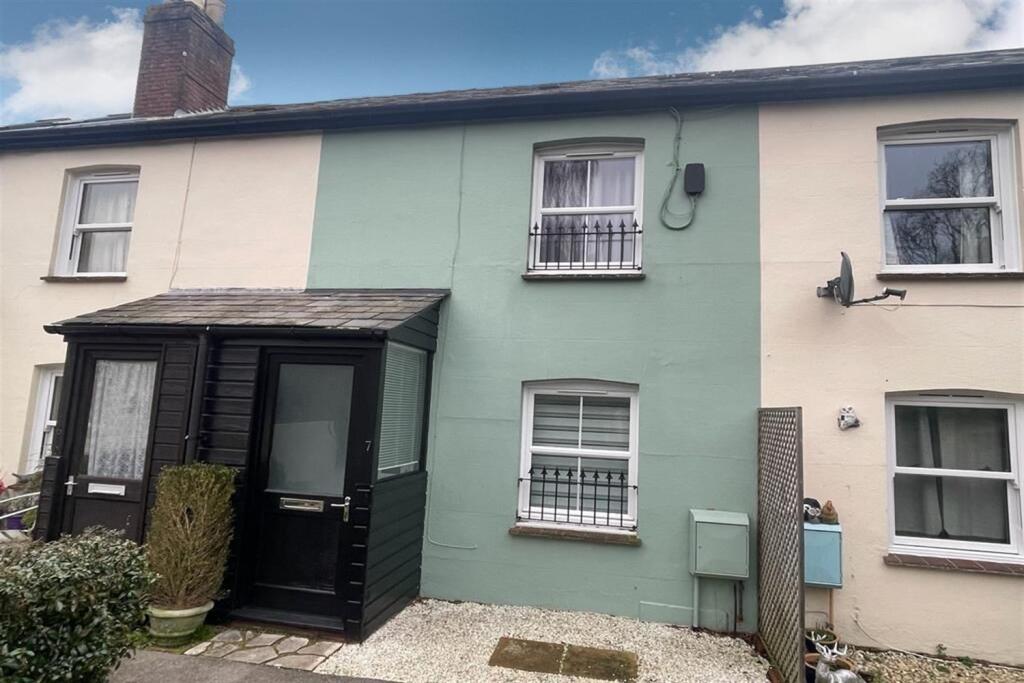 Main image of property: Railway Terrace, Bepton Road, Midhurst, GU29