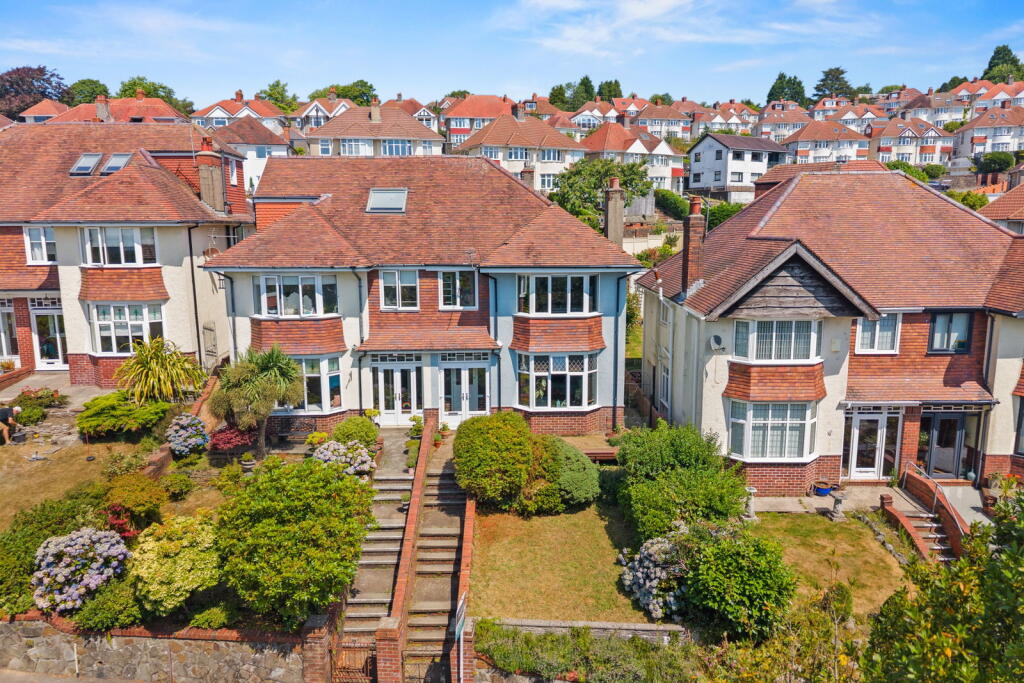 Main image of property: Lon Cedwyn, Sketty, Swansea, SA2 0TH