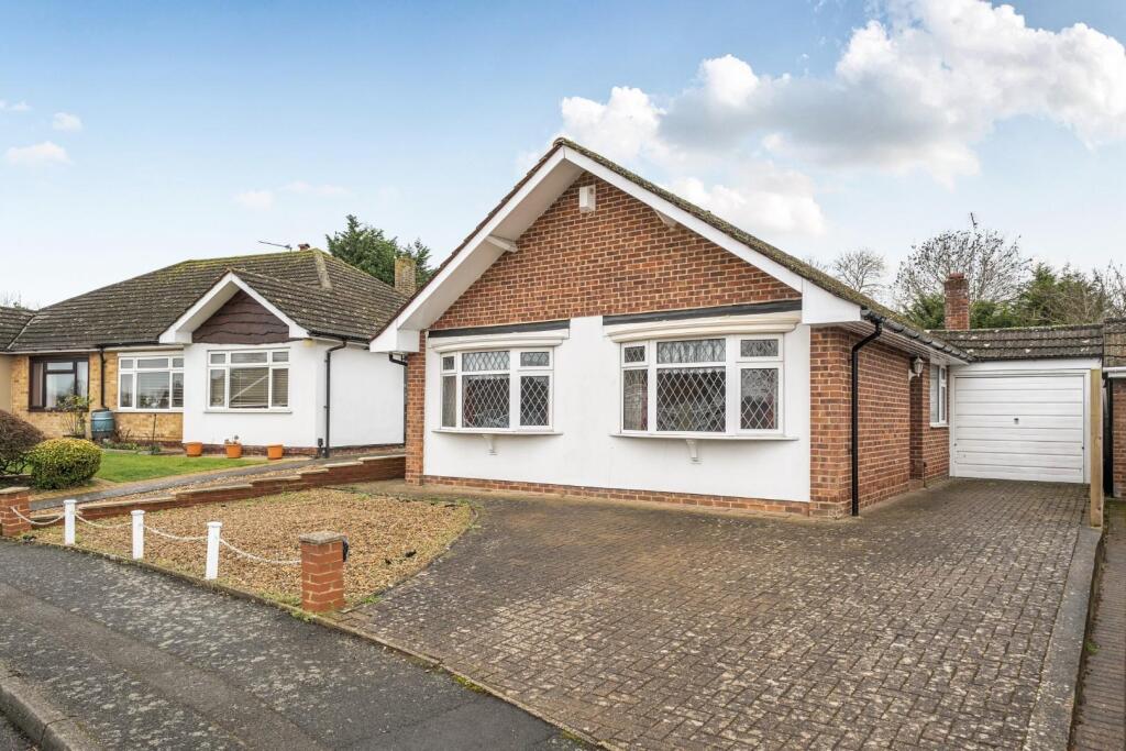 3-bed detached on Cottenham Close, East Malling, West Malling, £500,000