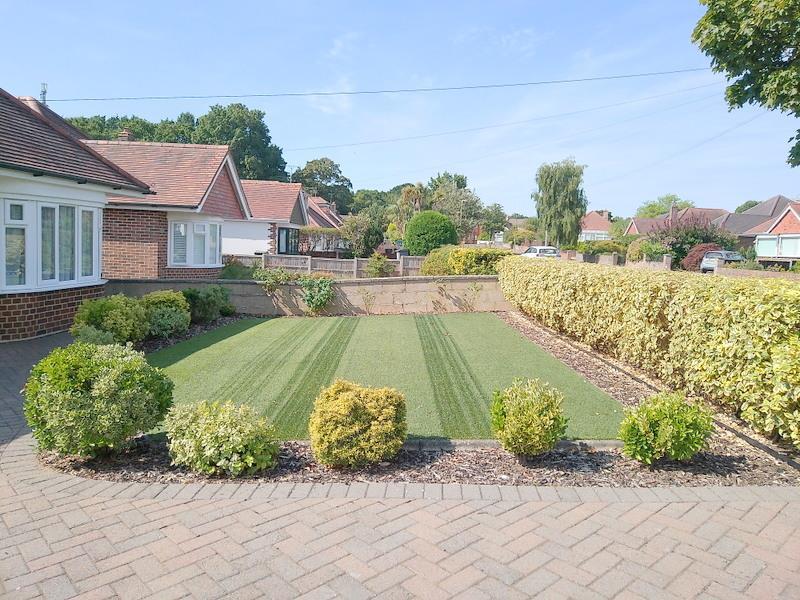 Leydene Avenue, Bournemouth photo 2