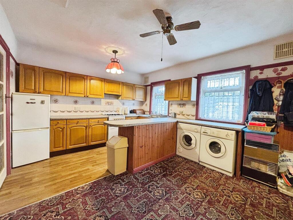 Additional image 5 of Bartle Place, Bradford, BD7 4PX