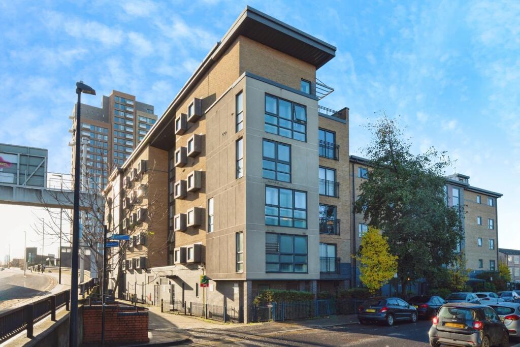 Main image of property: Capulet Square, London, E3