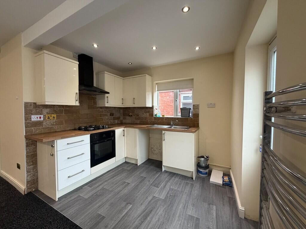 House in Birmingham, West Midlands - View 4