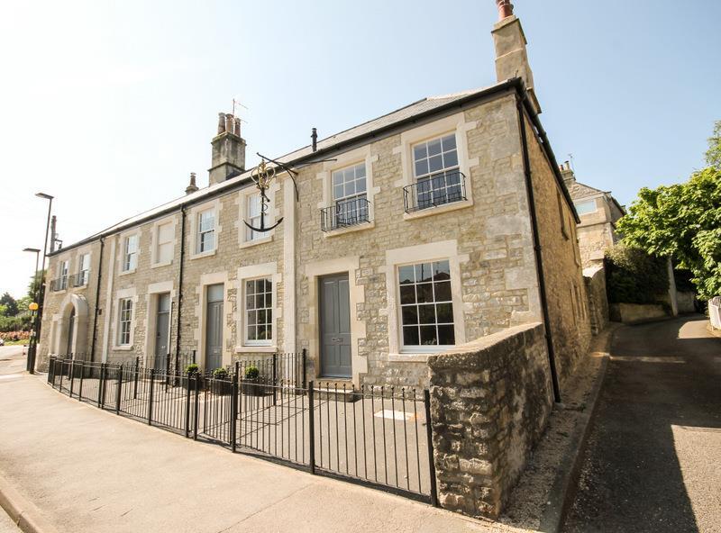 Main image of property: High Street, Weston, Bath, Somerset, BA1
