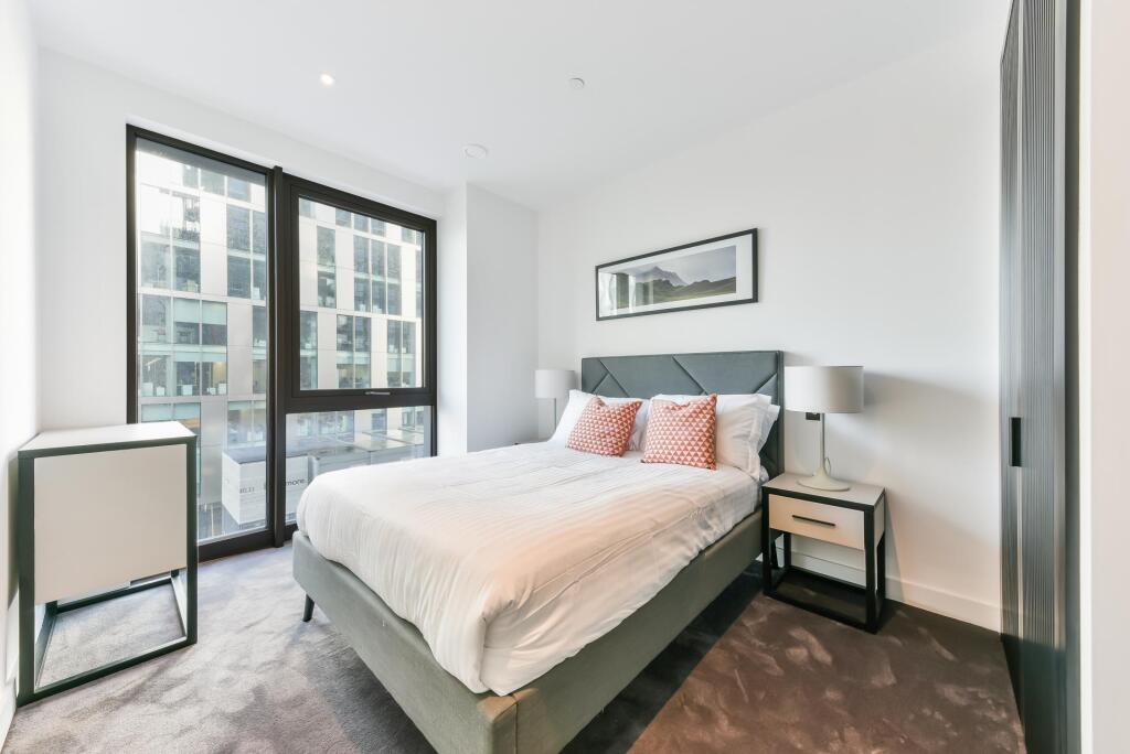 Apartment in London - View 3
