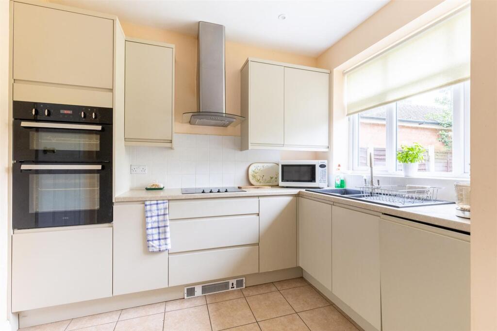 Nantwich Road, Wrenbury, CW5 photo 2