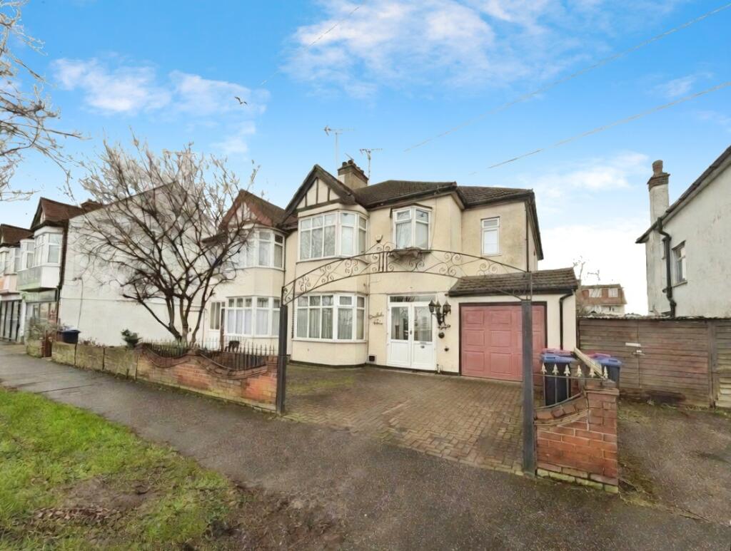 Main image of property: Prince Avenue, Westcliff-on-Sea, Essex