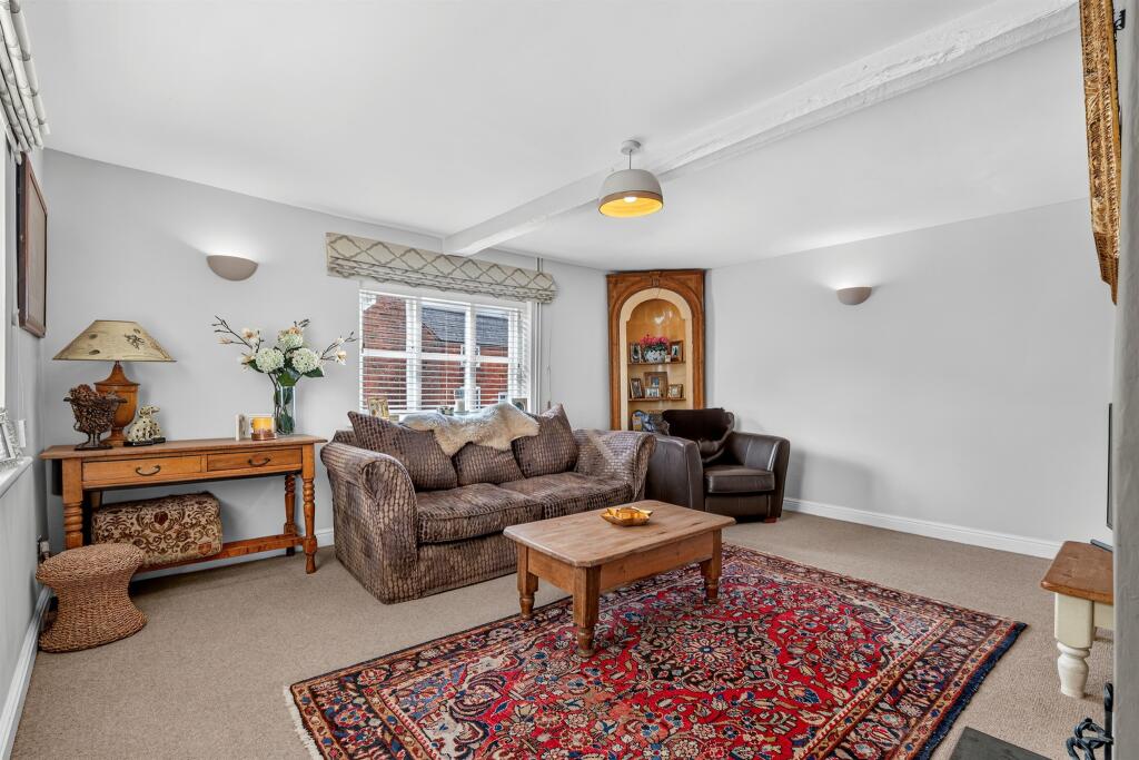 Chapel Lane, Tugby, Leicester - View 5