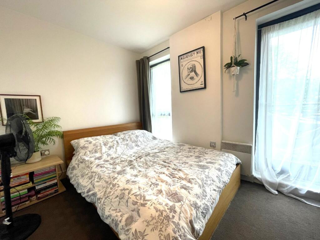 Apartment in London - View 5
