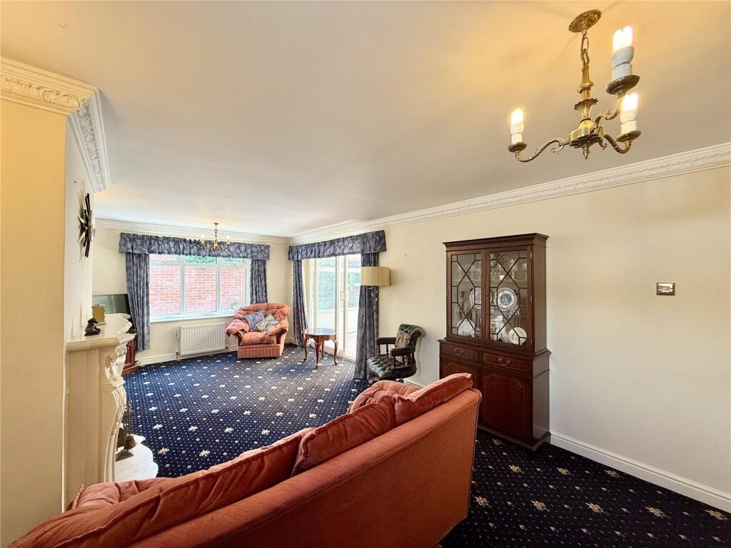 House in Sefton, Liverpool City Region - View 4