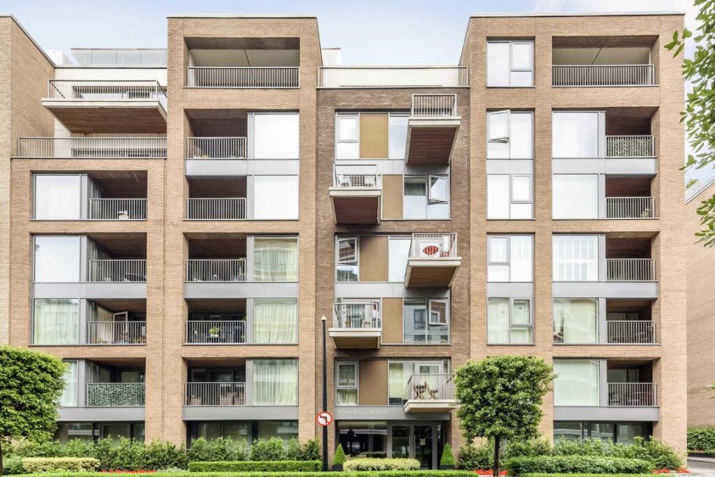 Main image of property: Park Street, Chelsea Creek