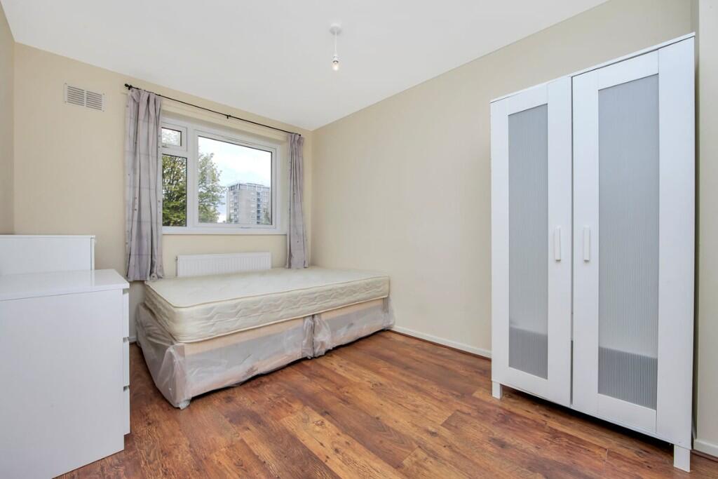 4 bedroom maisonette for rent