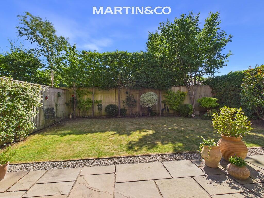 House in Wokingham - View 2