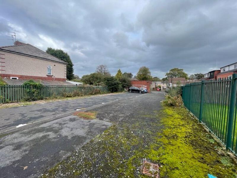 Land for sale in Grove Road, Manchester, M24 – pohled 2