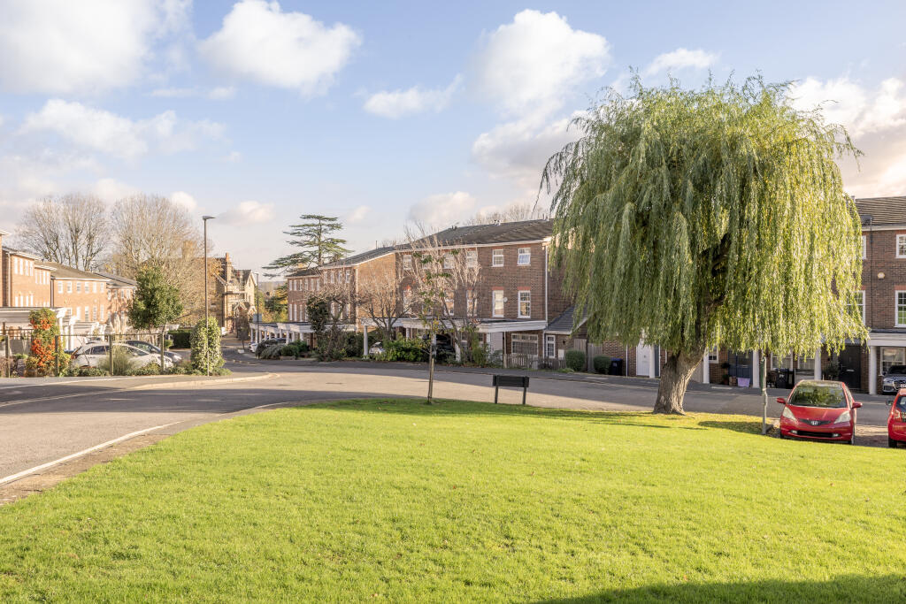 Main image of property: Pine Grove, London, SW19