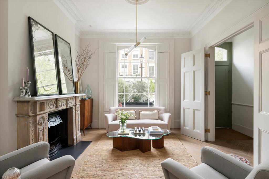 Main image of property: Ellington Street, London, N7
