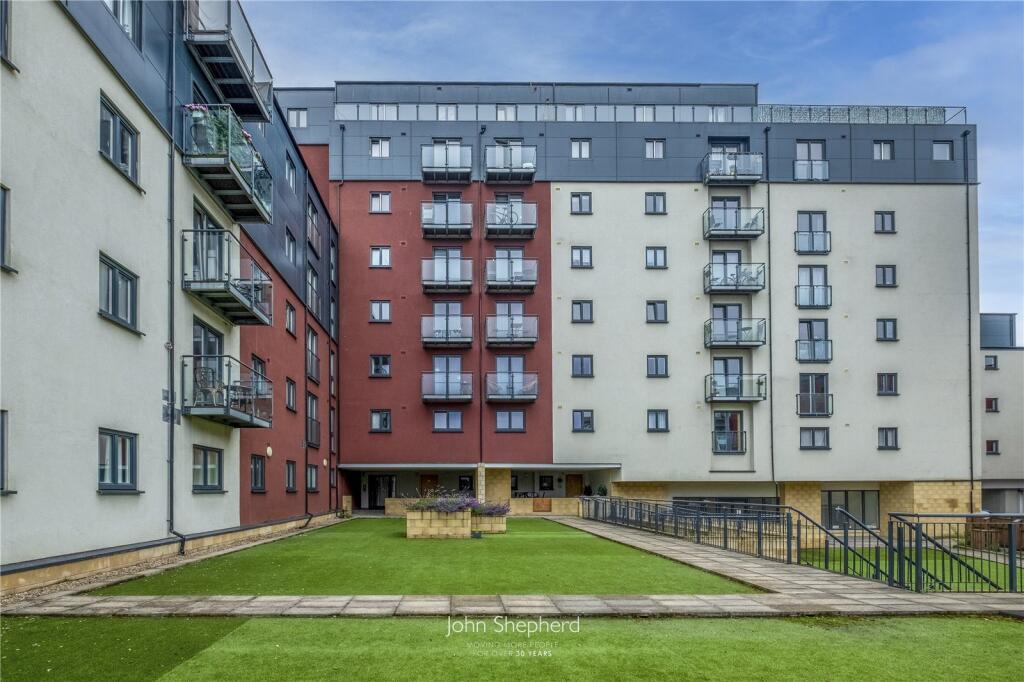 Main image of property: New Coventry Road, Birmingham, West Midlands, B26