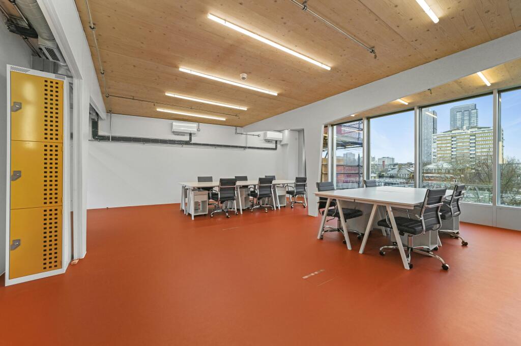 EM-BC-134OldStreet-8.JPG