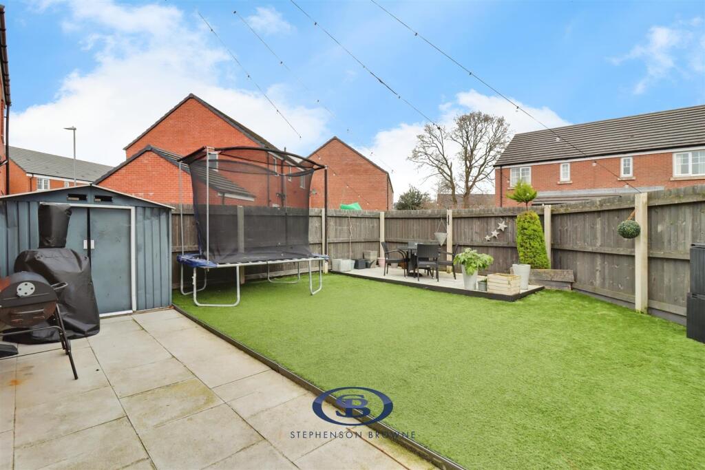 Buckthorn Road, Sandbach photo 2