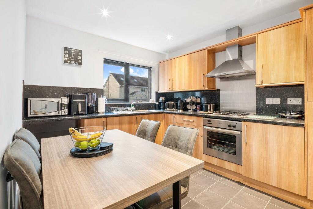 3, Moore Place, Stevenston, KA20 photo 3