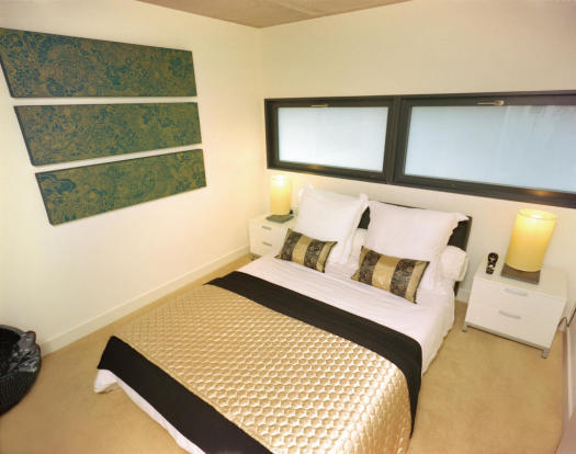 Apartment in Trafford, Greater Manchester - View 4