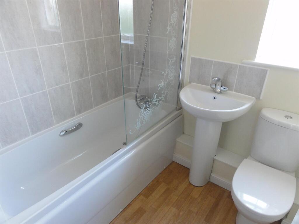 Apartment in Durham - View 2