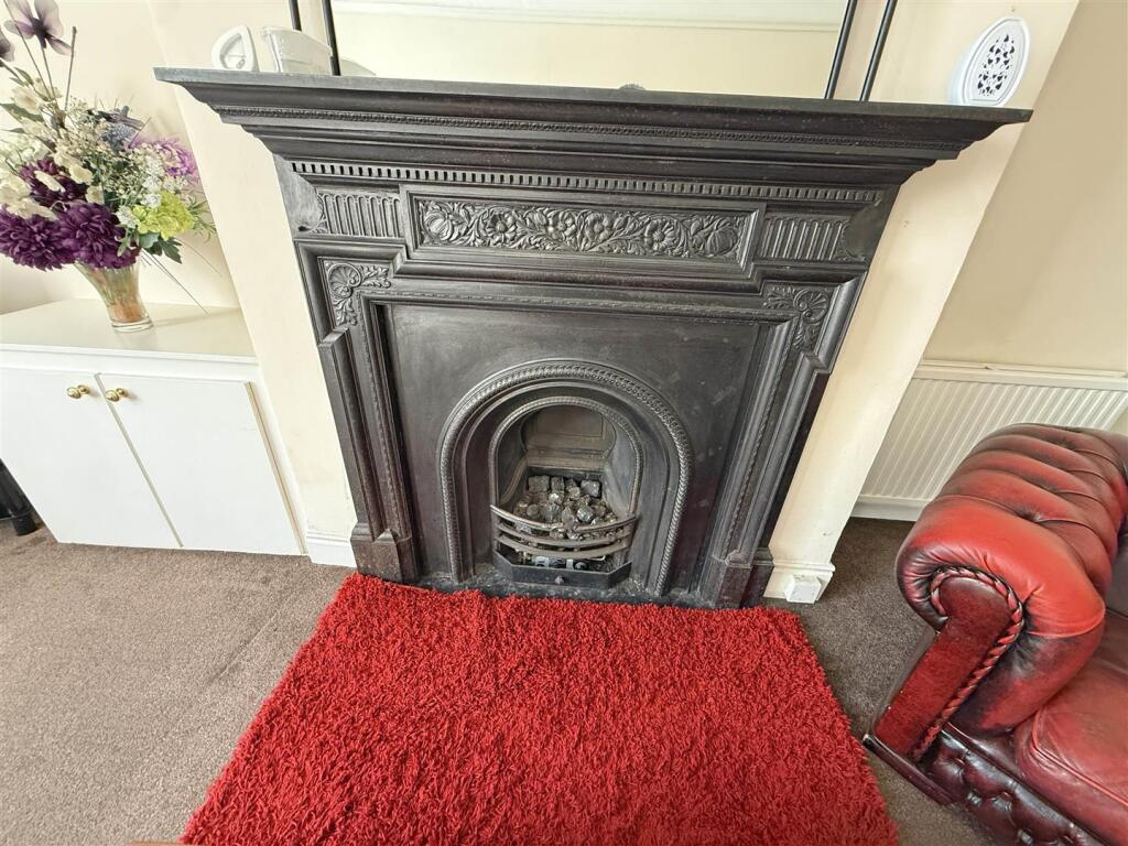 Fenwick Terrace, Preston Road, North Shields - View 3