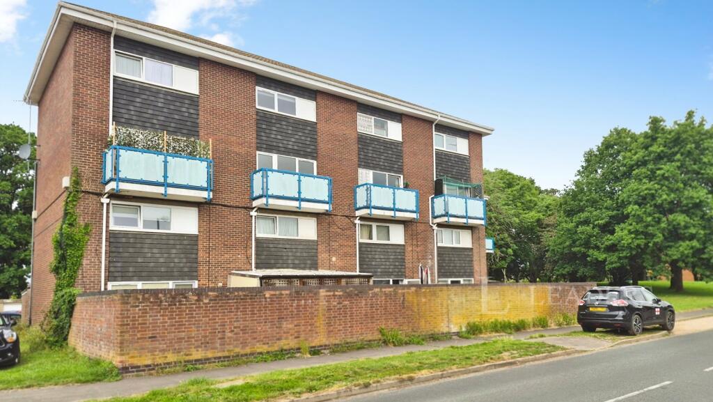 Main image of property: Bishopsfield Road, Fareham, Hampshire