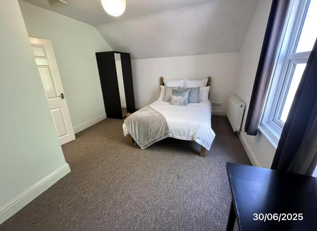 Main image of property: Gloucester Road, Bishopston, Bristol, BS7