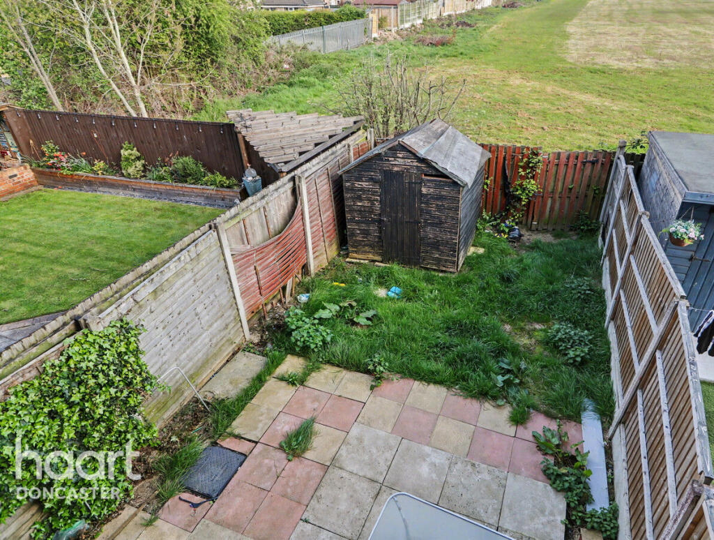 Coniston Drive, Balby, Doncaster photo 4