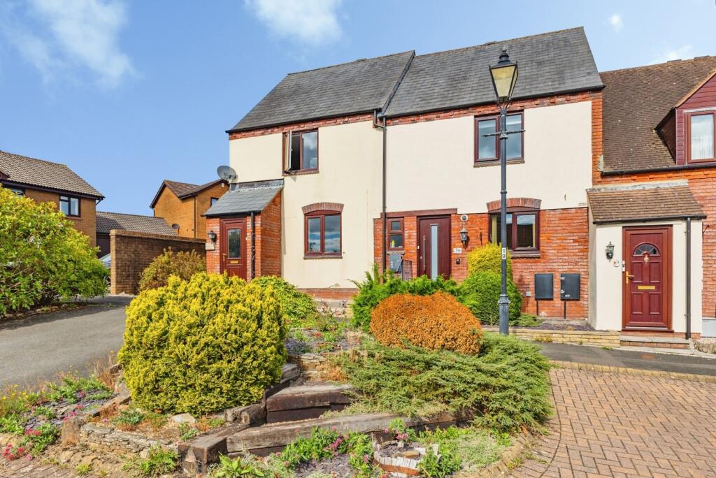 Main image of property: Rydon Acres, Kingsteignton, Newton Abbot, Devon, TQ12