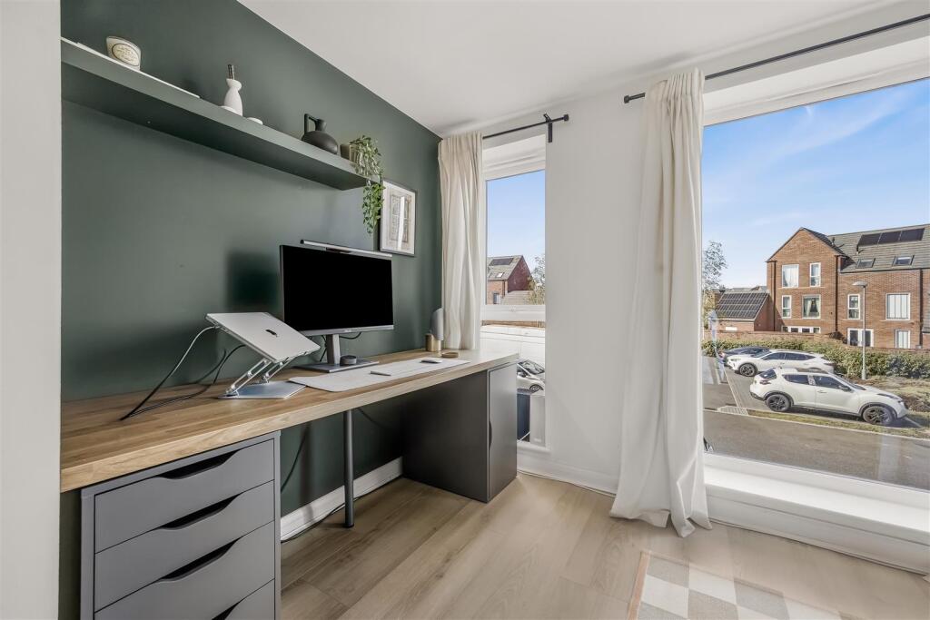 Apartment in Bristol - View 5