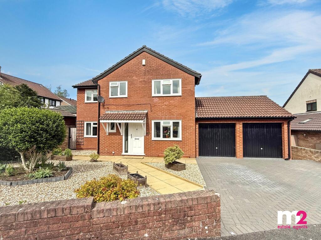 Main image of property: Castle Oak, Usk, NP15