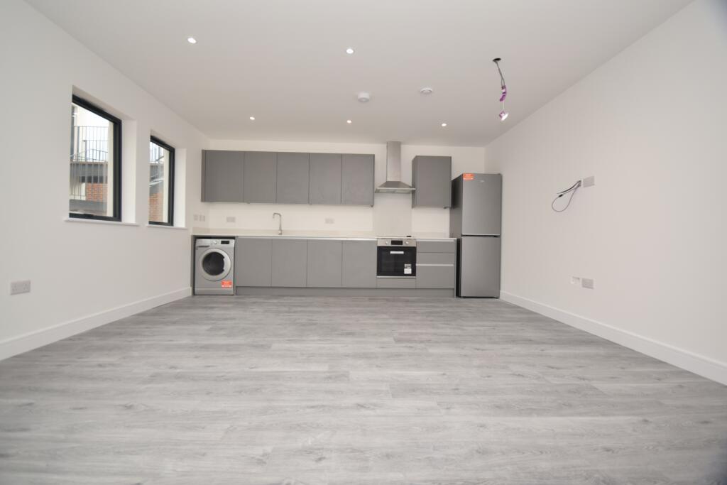 Additional image 3 of Town Centre, Hatfield, AL10