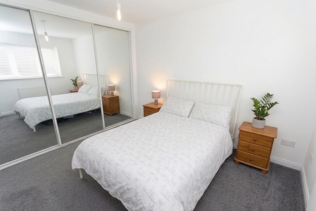Apartment in Dartford - More