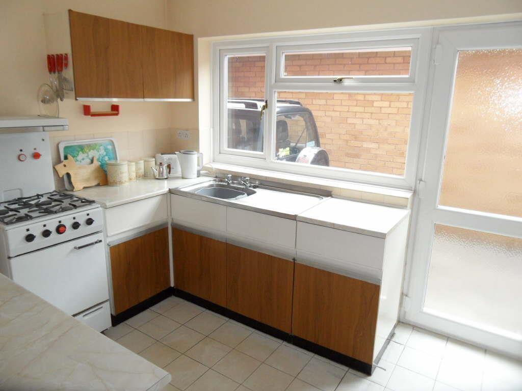 House in Dudley - View 5