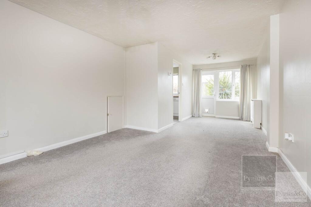 Acres Way, Drayton photo 4