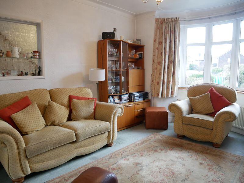 18 Green Walk, Gatley photo 4